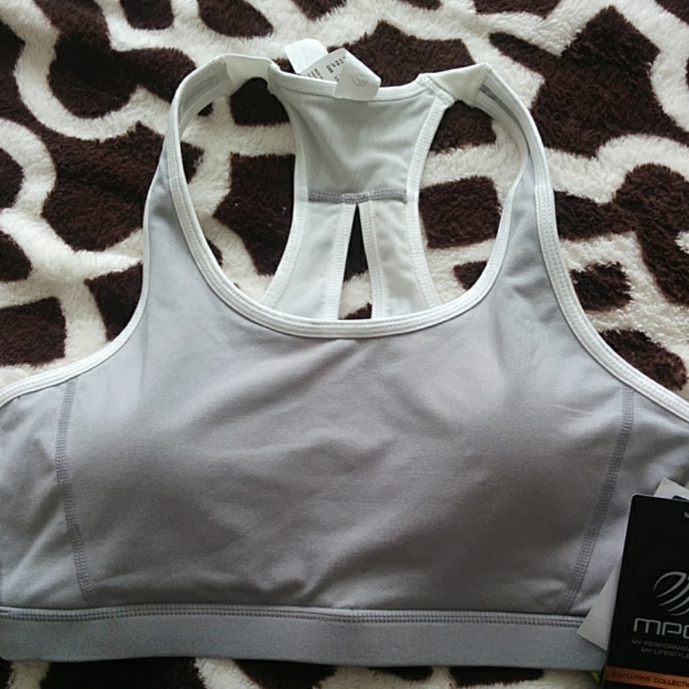 Mpg Julianne Hough bra